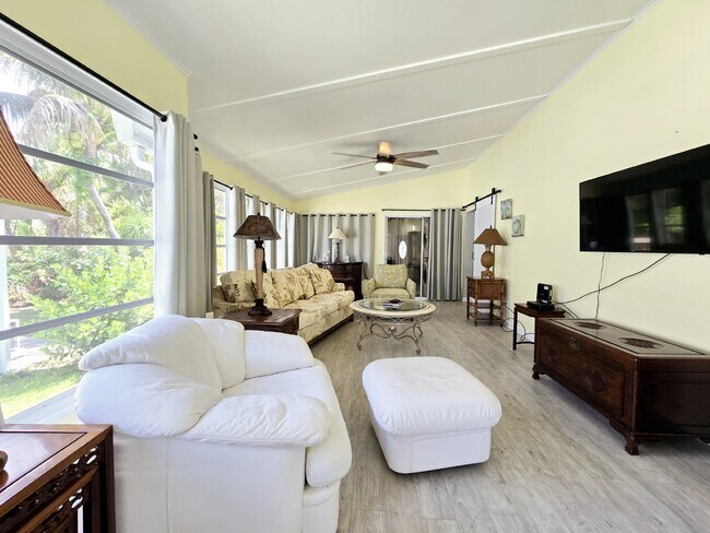 Building Photo - 10823 Ani Circle ~ Quaint 1-Bed Mobile Hom...