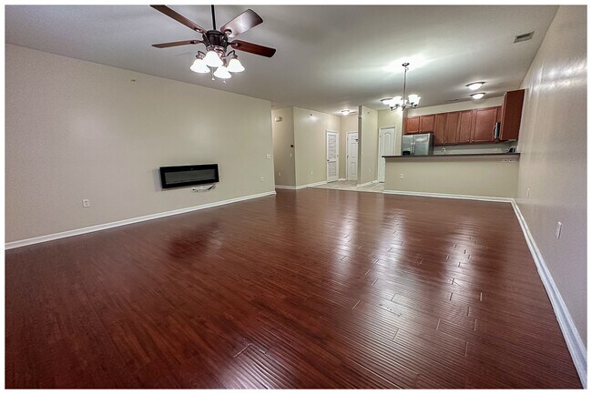 Foto del edificio - 932 Southmoor Dr