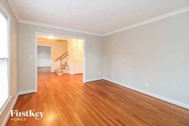 Foto del edificio - 4004 Deerfield St