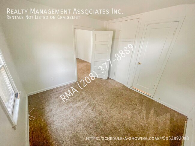 Building Photo - Charming Apartment In Historic North End B...
