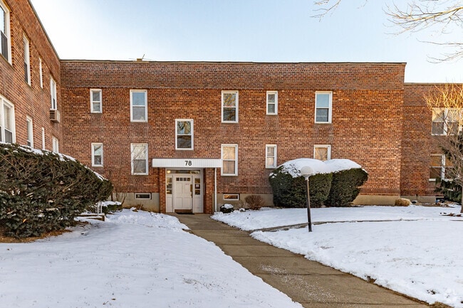 Building Photo - 70-80 Gibson Blvd