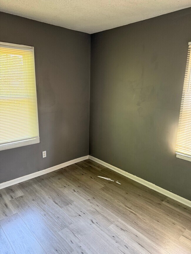 Foto del edificio - 3394 Pine Ridge Ln