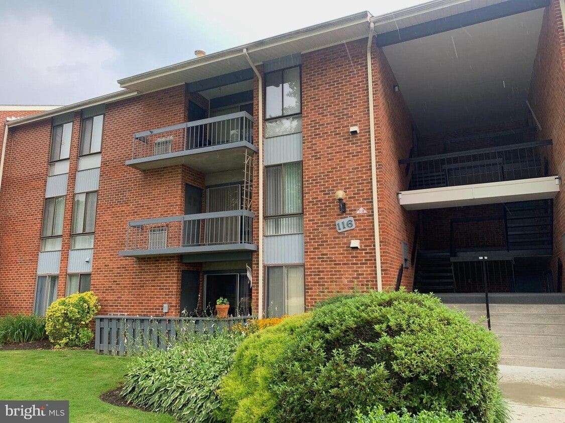 116 Van Buren Rd Unit 5, Voorhees, NJ 08043 Condo for Rent in