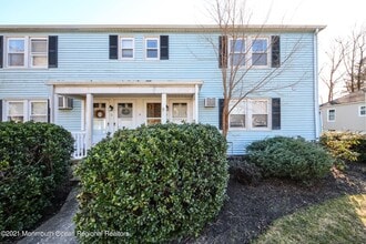 Building Photo - 16 Oldfield Pl