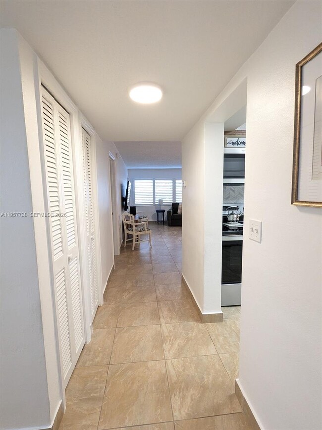 Foto del edificio - 330 SE 2nd St