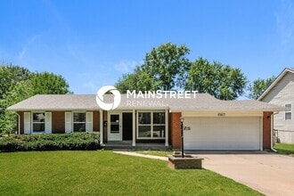 Building Photo - 6867 Thurston Ave