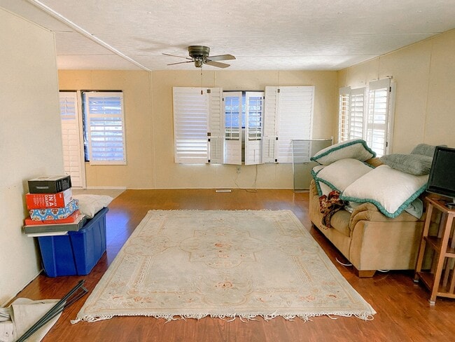 Foto del edificio - 2Bd/2Bath Manufactured home for Rent