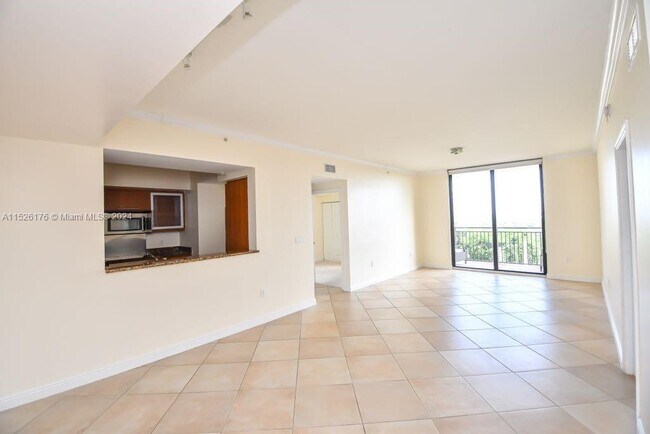 Foto del edificio - 888 Douglas Rd