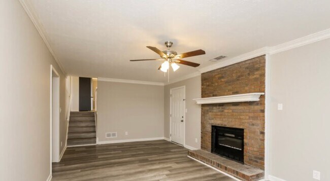 Foot friendly stairs - 374 Ansley Brook Dr