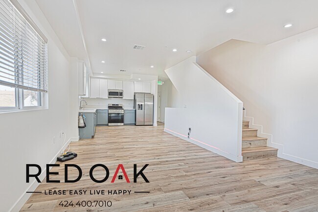 Building Photo - ~2 Weeks FREE~ Breathtaking Four Bedroom w...