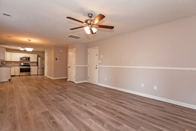 Building Photo - 6002 Pennycross Ln