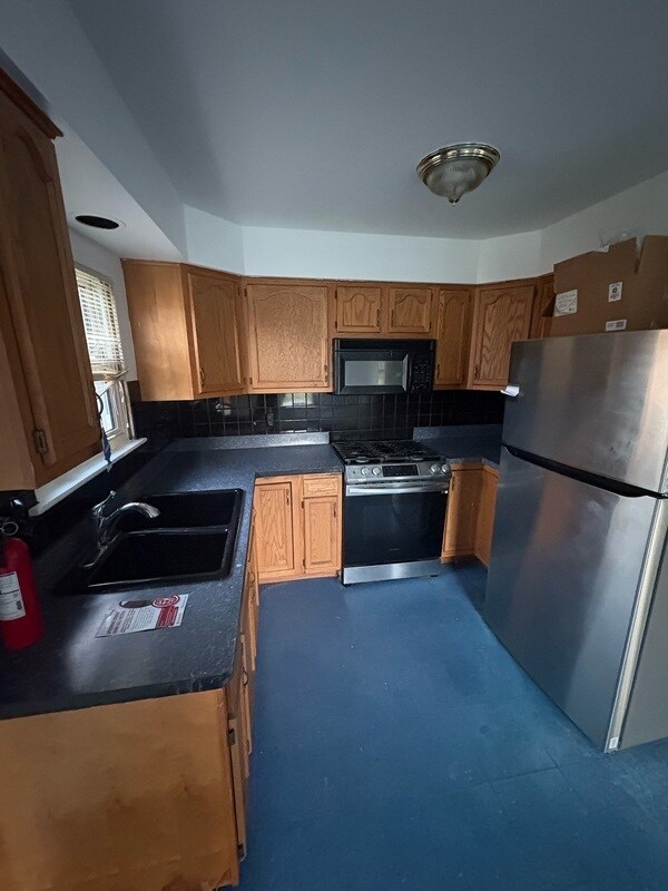 Building Photo - 3801 18th St