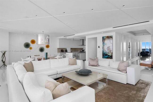 Building Photo - 9701 Collins Ave