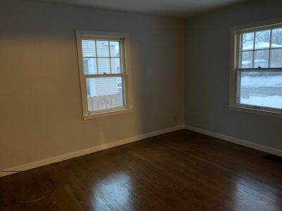 Foto principal - 6818 Wicker Ave