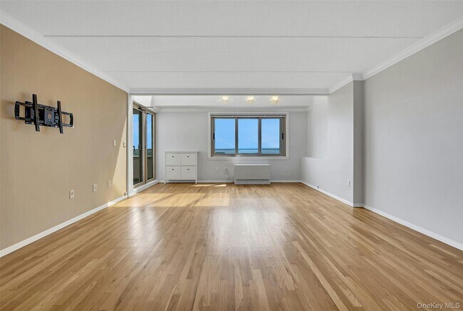 Foto del edificio - 701 Pelham Rd