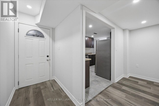 Building Photo - 277 Gibson Cir