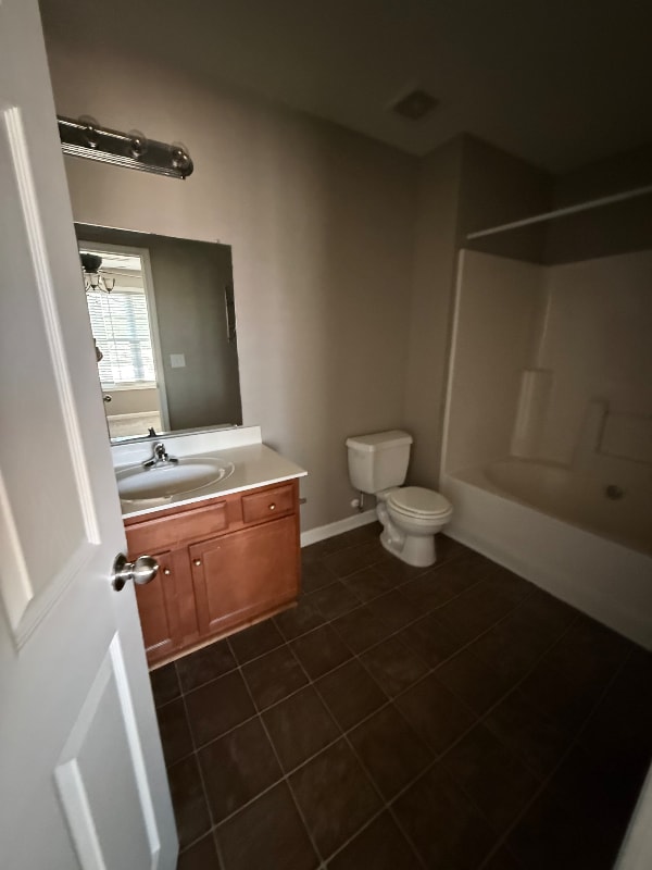 Building Photo - 650 Ganyard Farm Way