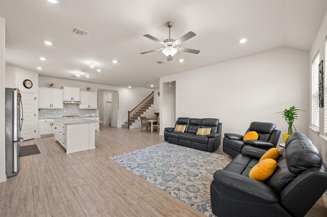 Building Photo - 1069 Pink Granite Blvd