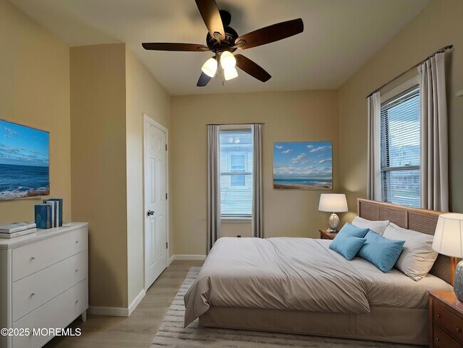 Foto del edificio - 678 Buttonwood Ave