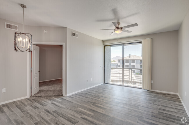 1BR, 1BA - 698 SF - Ascent North Scottsdale