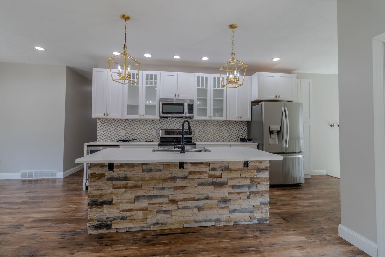 Foto principal - Rent the Dream – Stylish 4-Bedroom Home!