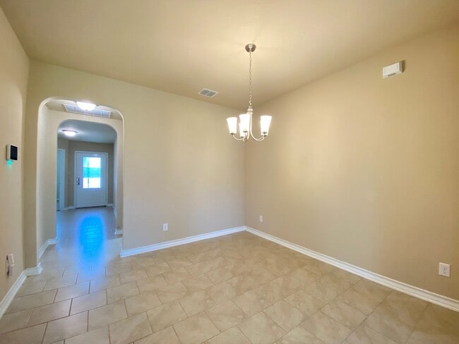 Building Photo - 7402 Equinox Corner