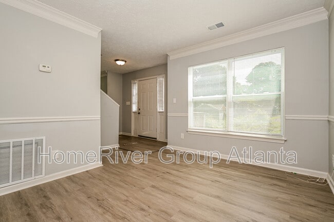 Building Photo - 3238 Kiowa Ct