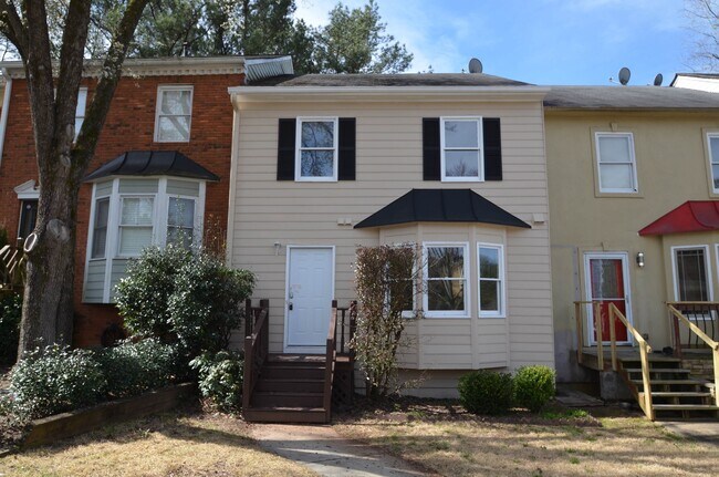 Foto del edificio - 1308 Poplar Pointe