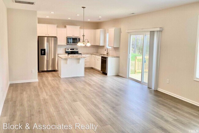 Foto del edificio - 3 br, 2.5 bath House - 22 Davinci Dr.