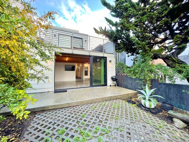 Foto del edificio - 2BR/1BA Potrero Hill Contemporary Residenc...