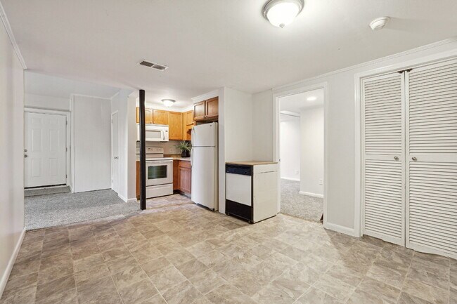 Foto del edificio - Modern Comfort Meets Prime Atlanta Location – Schedule Your Tour Today!