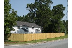 Building Photo - Colonial Park