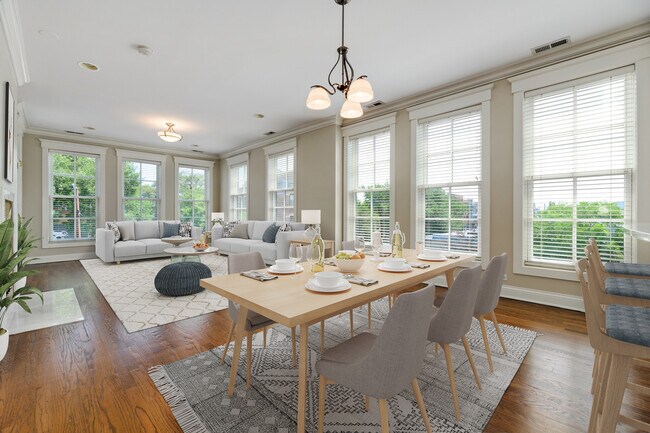 Foto del edificio - 1400 W Webster Ave