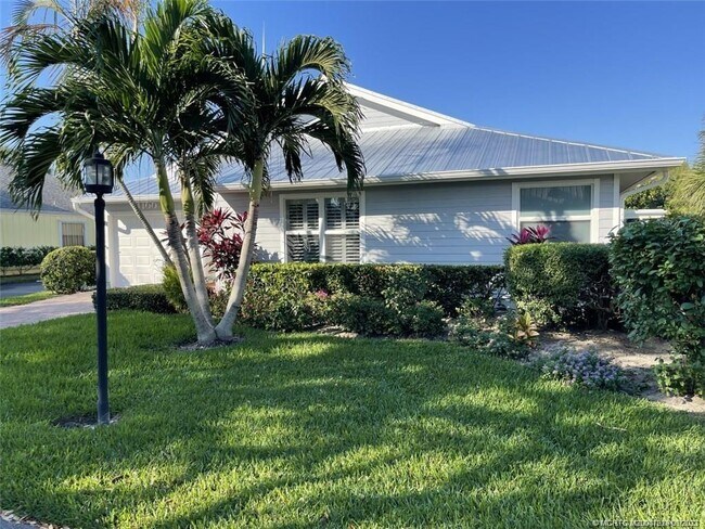 Building Photo - 4100 NE Breakwater Dr