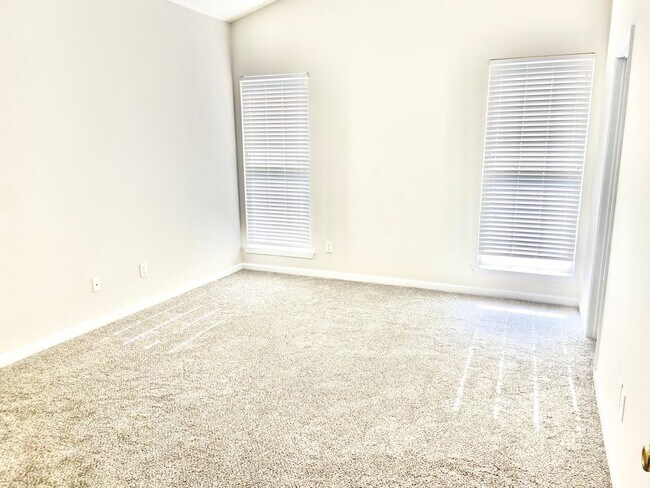 Foto del edificio - 1622 Baylor Dr