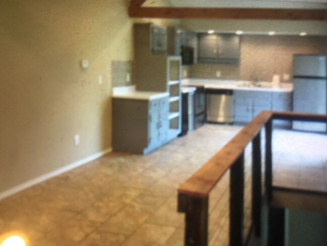 Foto del edificio - 6456 S Farm Rd 141