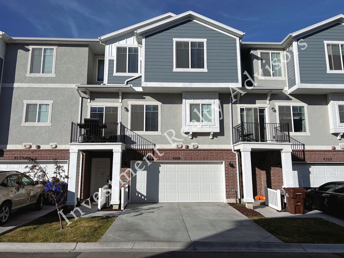 4216 W Cedars Edge Ct, Riverton, UT 84096 Townhome Rentals in