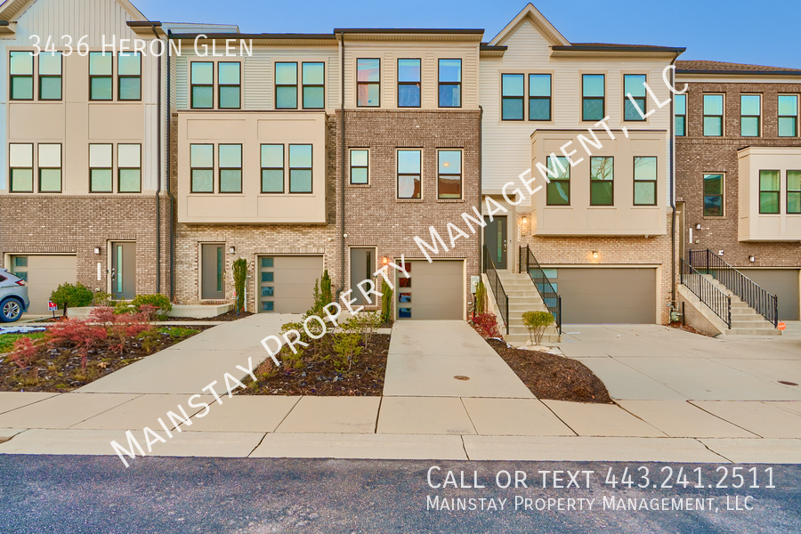 Foto principal - Luxury 2019 Townhome in the Watershed Comm...