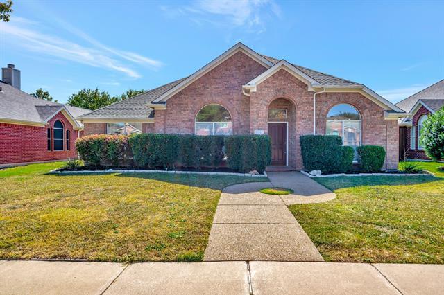 Primary Photo - 10707 Dry Creek Ln