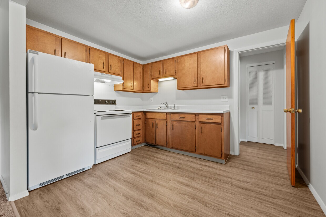 139 Hilliard St Manchester, CT 06042 Alquileres en Manchester, CT