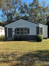 Building Photo - 4909 Avenue R
