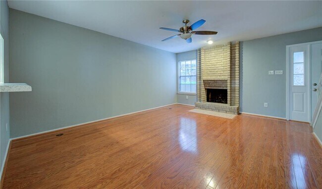 Building Photo - 8400 Jamestown Dr