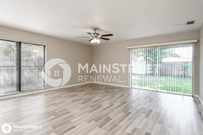 Foto del edificio - 724 NANA AVE, ORLANDO, FL 32809