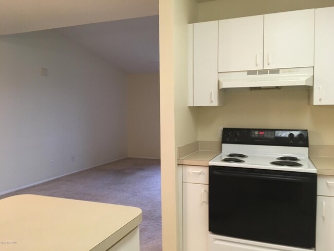 Foto del edificio - 1860 Long Iron Dr