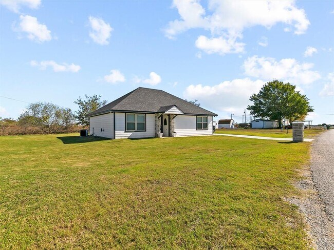Building Photo - 6301 Hunterwood Dr