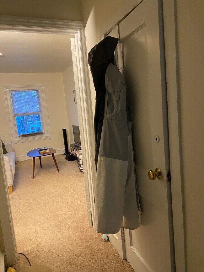 Foto del edificio - 110 Walnut Ave