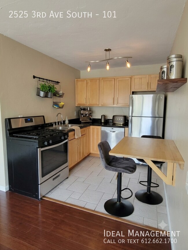 Foto del edificio - 2525 3rd Ave S