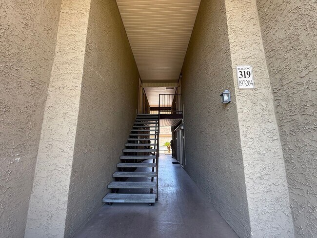 Foto del edificio - 5163 Indian River Dr