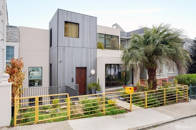 Foto del edificio - 135 Graystone Terrace
