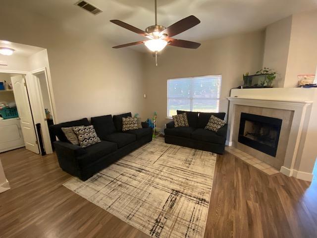 Foto del edificio - 3422 Settlement Dr